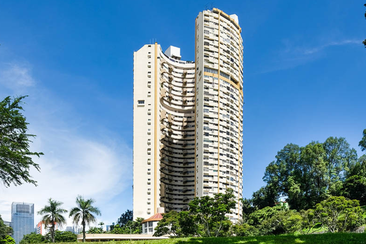Singapore's Horseshoe Tower Sold for $728 Million After 42 Years