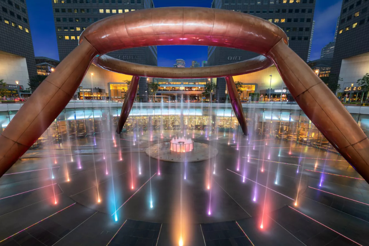 The Guinness Record Fountain That Cost Singapore $6 Million to Build